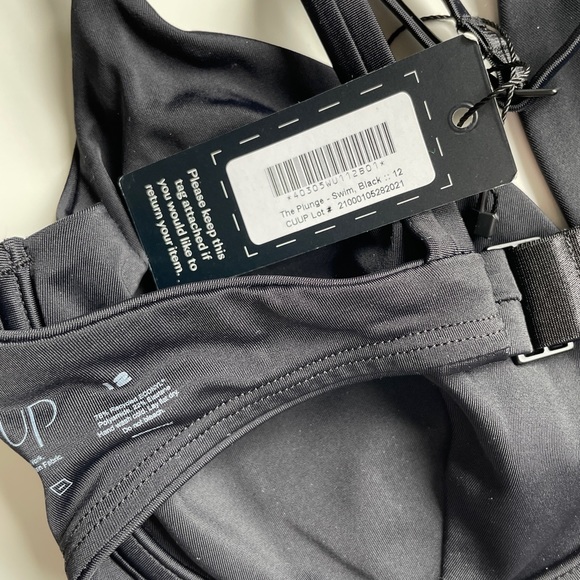 CUUP ‘The Plunge’ Swim Bikini Top in Black - Picture 11 of 11